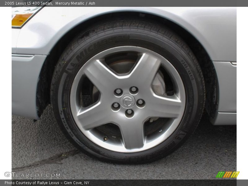  2005 LS 430 Sedan Wheel