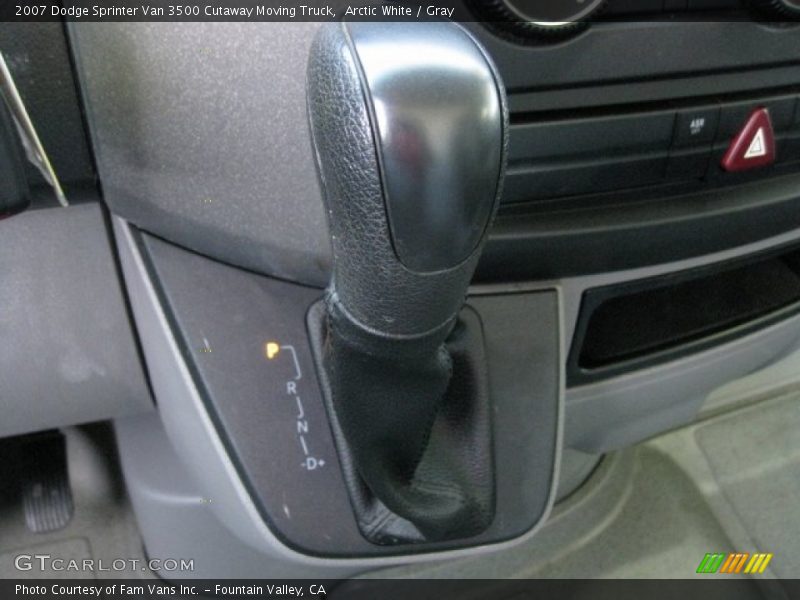 Arctic White / Gray 2007 Dodge Sprinter Van 3500 Cutaway Moving Truck