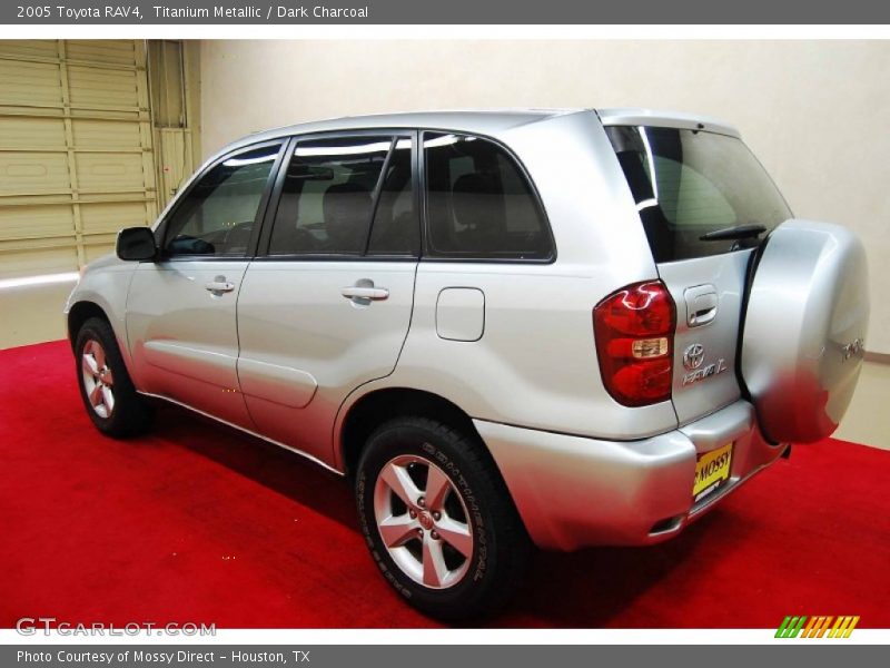 Titanium Metallic / Dark Charcoal 2005 Toyota RAV4