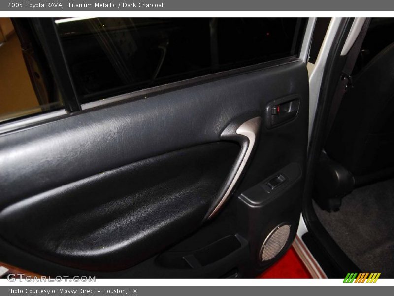 Titanium Metallic / Dark Charcoal 2005 Toyota RAV4