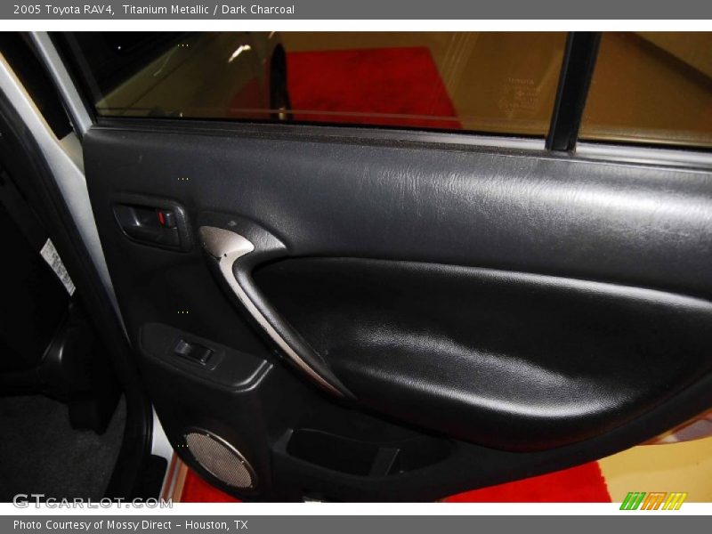 Titanium Metallic / Dark Charcoal 2005 Toyota RAV4