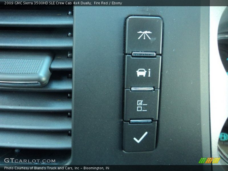 Fire Red / Ebony 2009 GMC Sierra 3500HD SLE Crew Cab 4x4 Dually