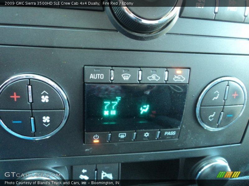 Fire Red / Ebony 2009 GMC Sierra 3500HD SLE Crew Cab 4x4 Dually