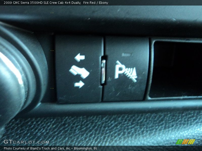 Fire Red / Ebony 2009 GMC Sierra 3500HD SLE Crew Cab 4x4 Dually