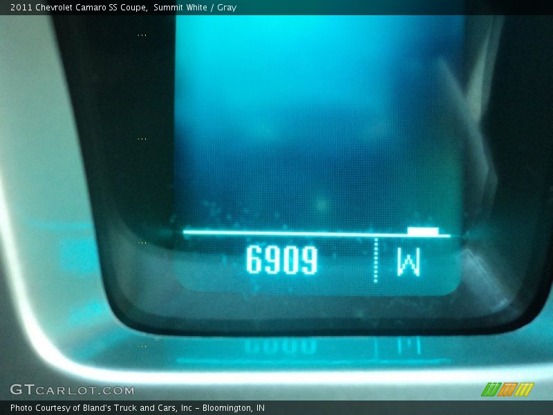 Summit White / Gray 2011 Chevrolet Camaro SS Coupe