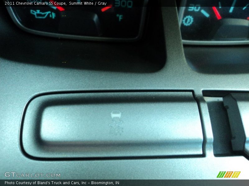 Summit White / Gray 2011 Chevrolet Camaro SS Coupe