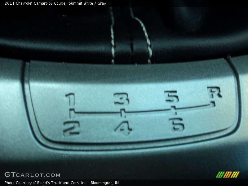Summit White / Gray 2011 Chevrolet Camaro SS Coupe