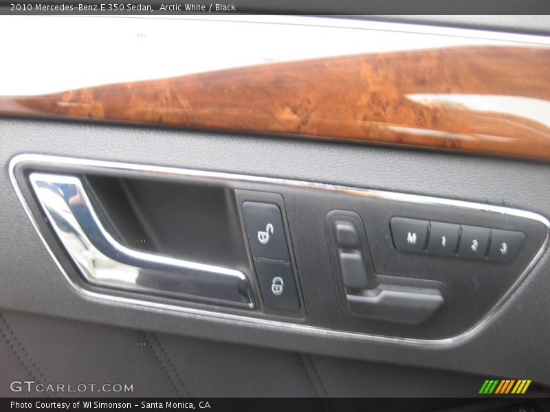 Arctic White / Black 2010 Mercedes-Benz E 350 Sedan