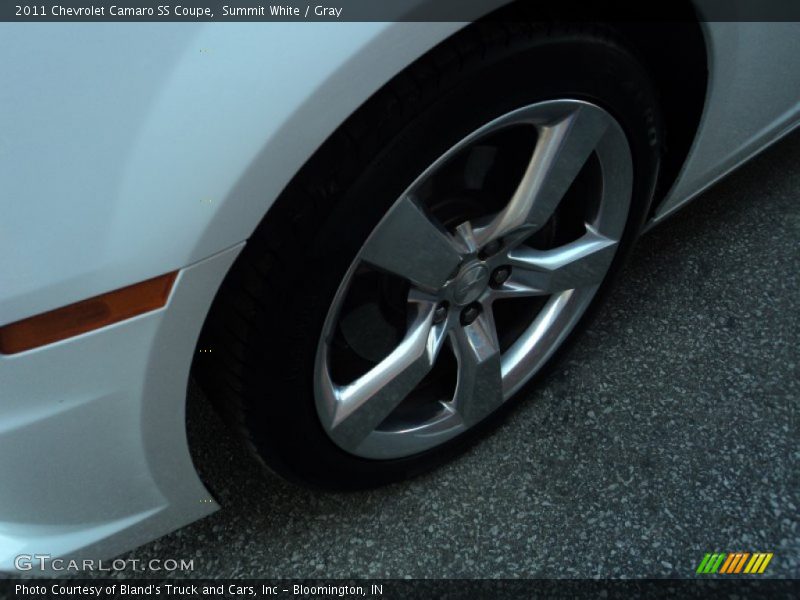 Summit White / Gray 2011 Chevrolet Camaro SS Coupe