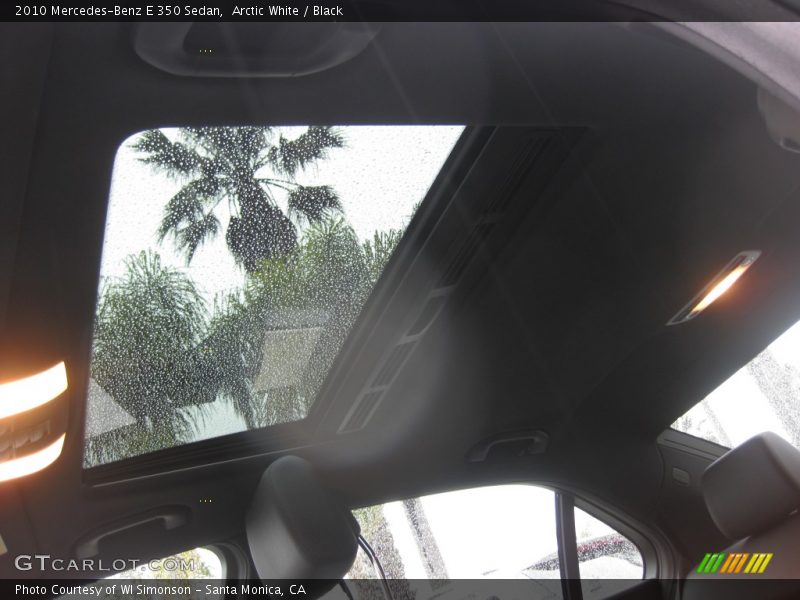 Arctic White / Black 2010 Mercedes-Benz E 350 Sedan