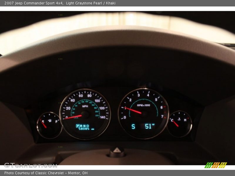 Light Graystone Pearl / Khaki 2007 Jeep Commander Sport 4x4