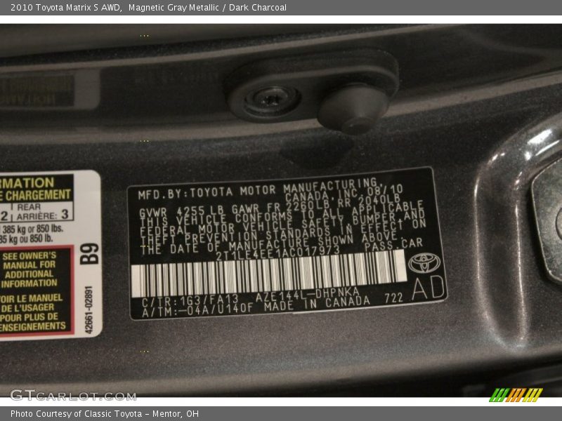 Magnetic Gray Metallic / Dark Charcoal 2010 Toyota Matrix S AWD