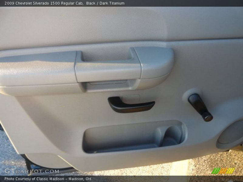 Black / Dark Titanium 2009 Chevrolet Silverado 1500 Regular Cab