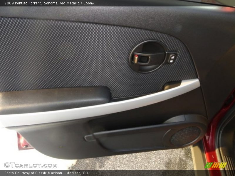 Sonoma Red Metallic / Ebony 2009 Pontiac Torrent