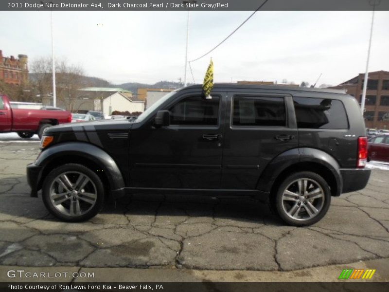 Dark Charcoal Pearl / Dark Slate Gray/Red 2011 Dodge Nitro Detonator 4x4