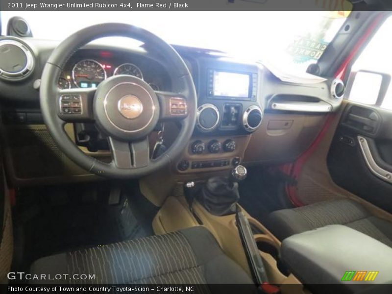 Flame Red / Black 2011 Jeep Wrangler Unlimited Rubicon 4x4