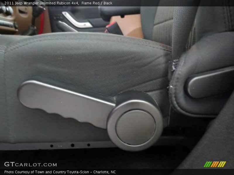 Flame Red / Black 2011 Jeep Wrangler Unlimited Rubicon 4x4