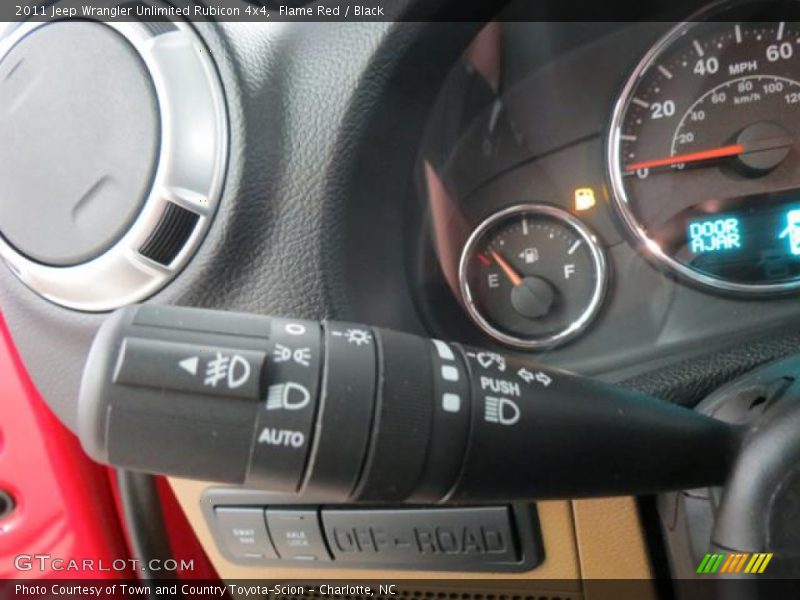Flame Red / Black 2011 Jeep Wrangler Unlimited Rubicon 4x4