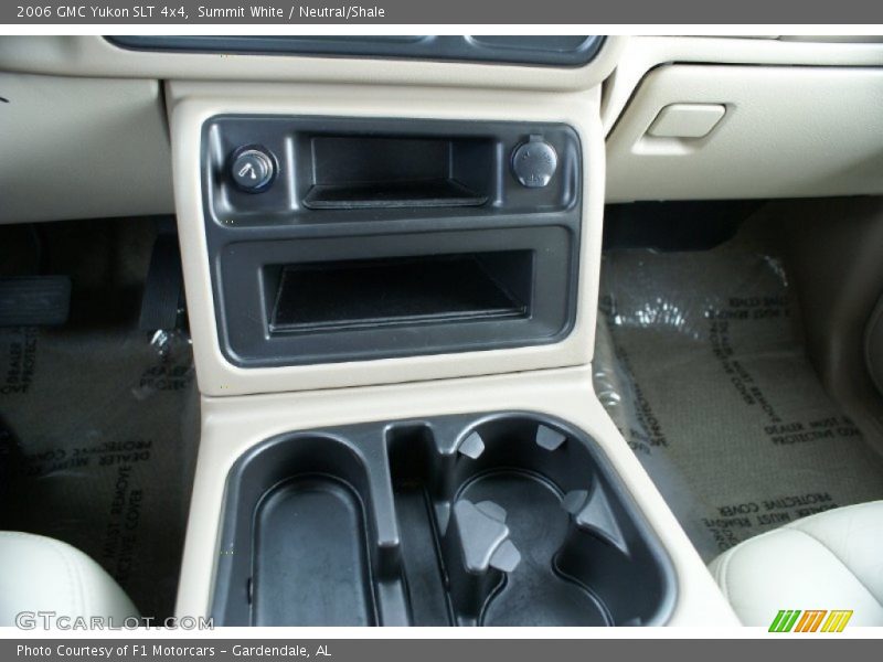 Summit White / Neutral/Shale 2006 GMC Yukon SLT 4x4