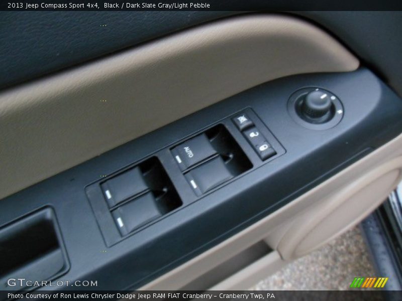 Black / Dark Slate Gray/Light Pebble 2013 Jeep Compass Sport 4x4