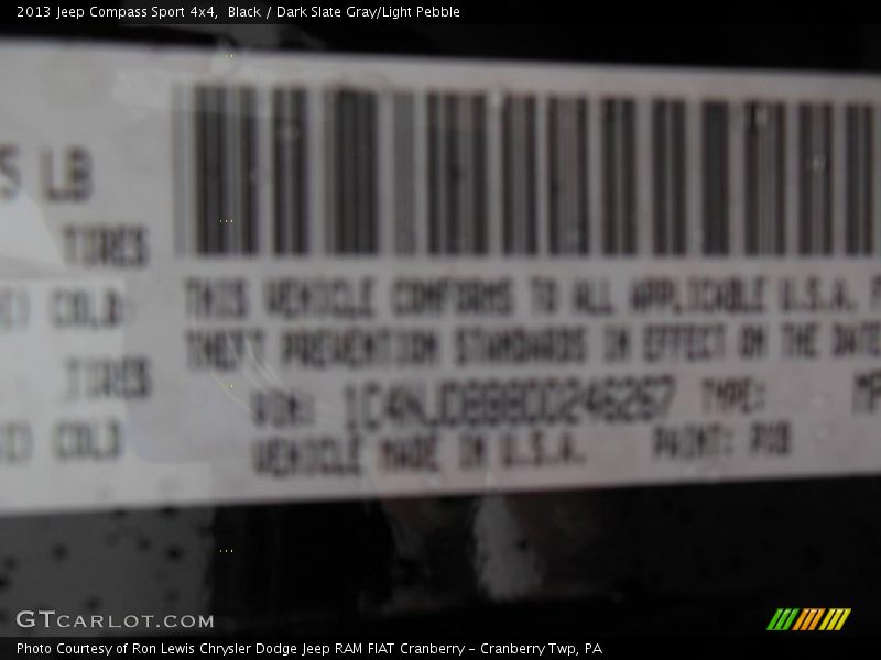 Black / Dark Slate Gray/Light Pebble 2013 Jeep Compass Sport 4x4