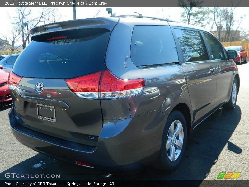 Predawn Gray Mica / Light Gray 2013 Toyota Sienna LE