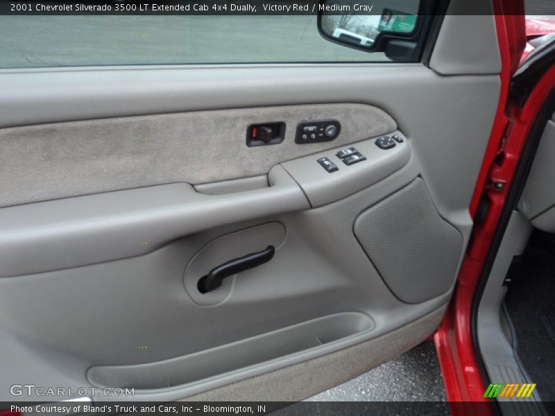 Victory Red / Medium Gray 2001 Chevrolet Silverado 3500 LT Extended Cab 4x4 Dually