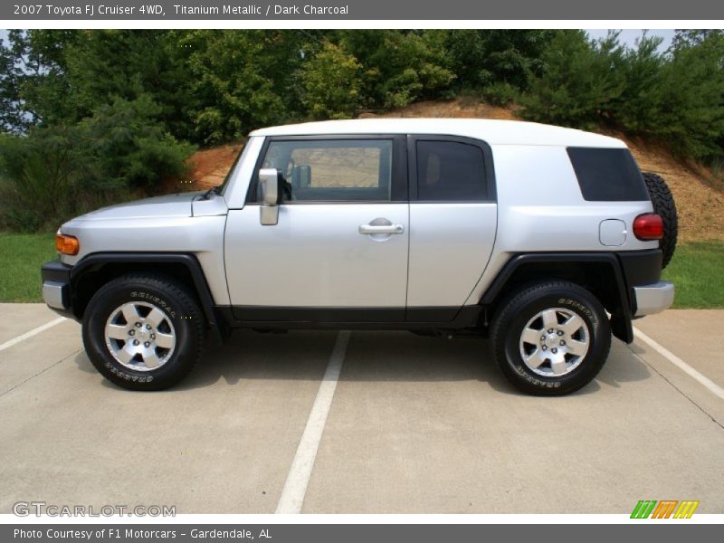  2007 FJ Cruiser 4WD Titanium Metallic