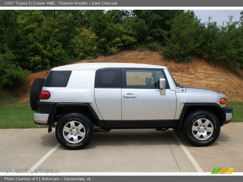 Titanium Metallic / Dark Charcoal 2007 Toyota FJ Cruiser 4WD