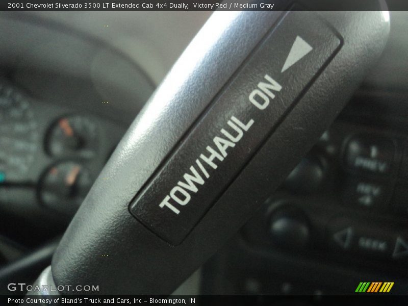 Victory Red / Medium Gray 2001 Chevrolet Silverado 3500 LT Extended Cab 4x4 Dually