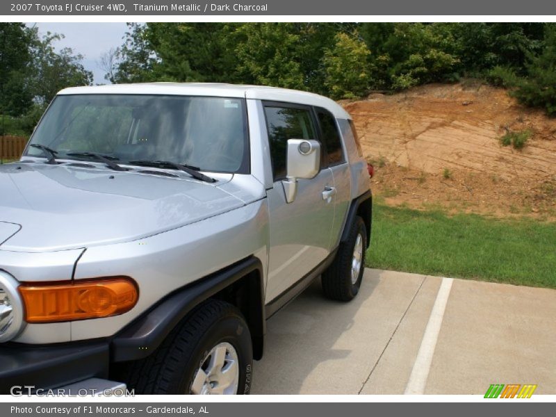 Titanium Metallic / Dark Charcoal 2007 Toyota FJ Cruiser 4WD