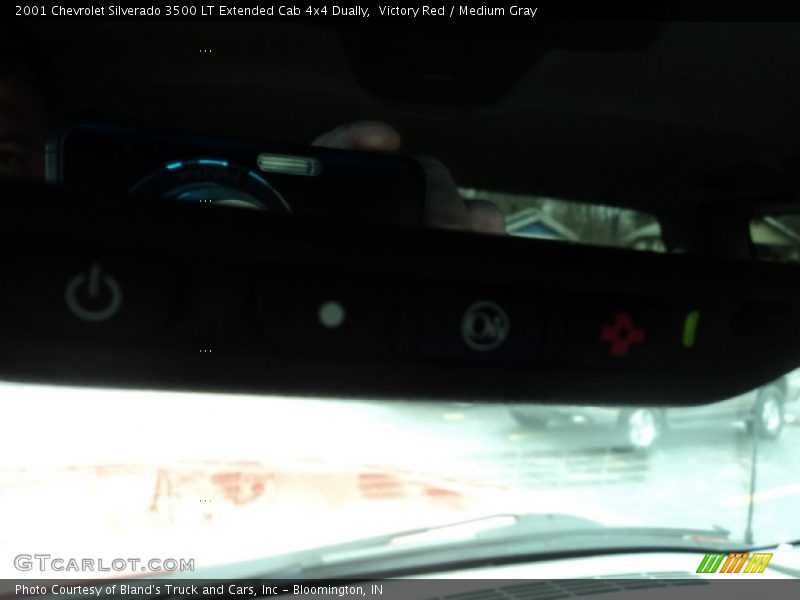 Victory Red / Medium Gray 2001 Chevrolet Silverado 3500 LT Extended Cab 4x4 Dually
