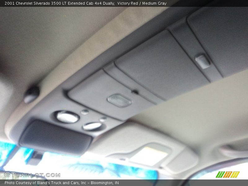 Victory Red / Medium Gray 2001 Chevrolet Silverado 3500 LT Extended Cab 4x4 Dually