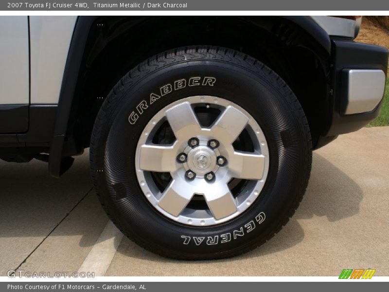 Titanium Metallic / Dark Charcoal 2007 Toyota FJ Cruiser 4WD