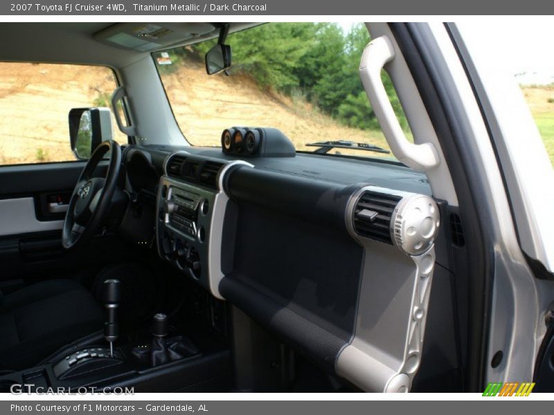 Titanium Metallic / Dark Charcoal 2007 Toyota FJ Cruiser 4WD