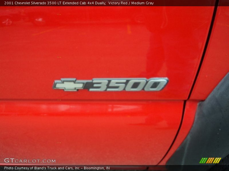 Victory Red / Medium Gray 2001 Chevrolet Silverado 3500 LT Extended Cab 4x4 Dually