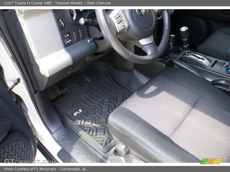 Titanium Metallic / Dark Charcoal 2007 Toyota FJ Cruiser 4WD
