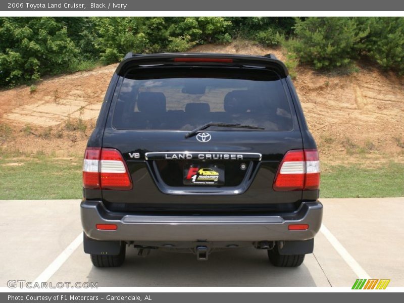 Black / Ivory 2006 Toyota Land Cruiser