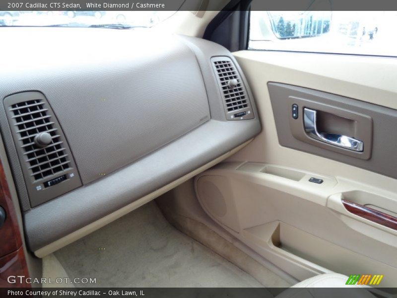 White Diamond / Cashmere 2007 Cadillac CTS Sedan