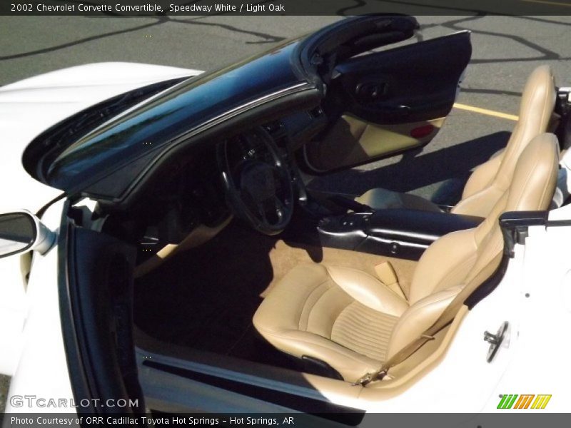 Speedway White / Light Oak 2002 Chevrolet Corvette Convertible