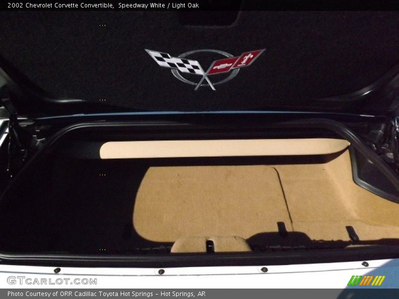Speedway White / Light Oak 2002 Chevrolet Corvette Convertible