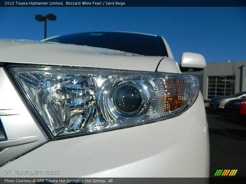 Blizzard White Pearl / Sand Beige 2013 Toyota Highlander Limited