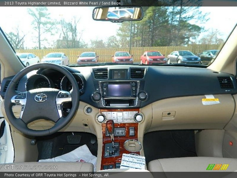 Blizzard White Pearl / Sand Beige 2013 Toyota Highlander Limited