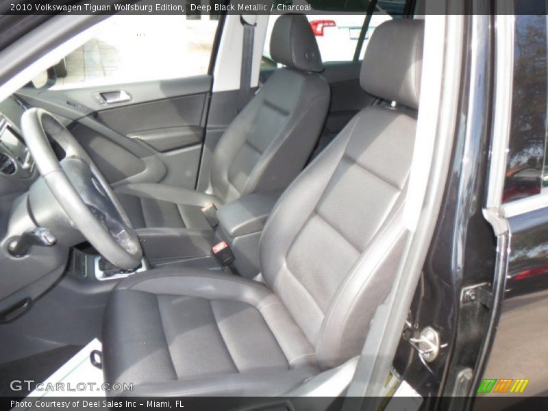 Front Seat of 2010 Tiguan Wolfsburg Edition