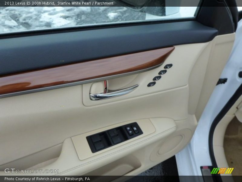 Starfire White Pearl / Parchment 2013 Lexus ES 300h Hybrid