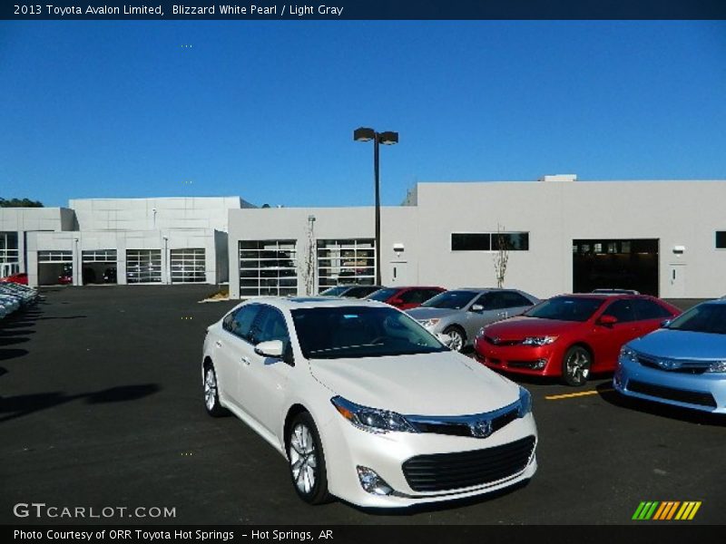 Blizzard White Pearl / Light Gray 2013 Toyota Avalon Limited
