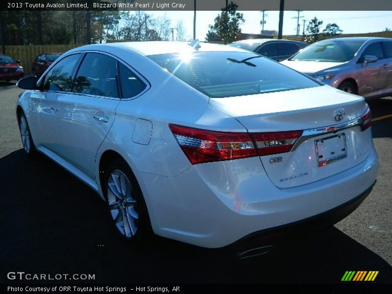 Blizzard White Pearl / Light Gray 2013 Toyota Avalon Limited