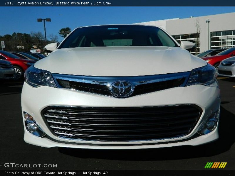 Blizzard White Pearl / Light Gray 2013 Toyota Avalon Limited