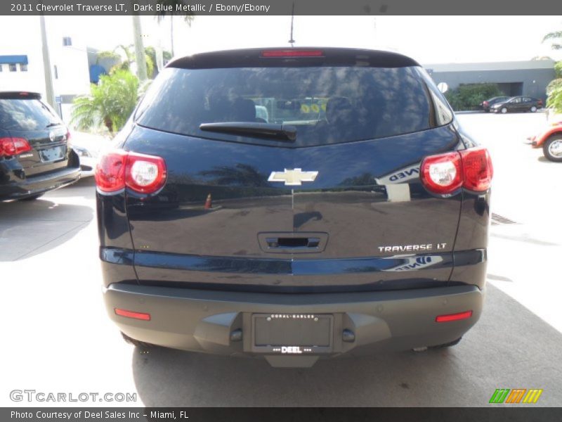Dark Blue Metallic / Ebony/Ebony 2011 Chevrolet Traverse LT