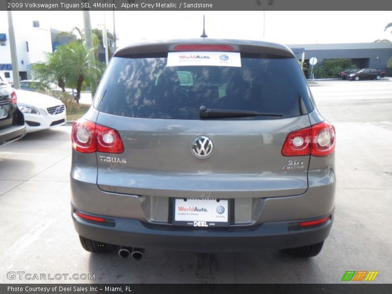 Alpine Grey Metallic / Sandstone 2009 Volkswagen Tiguan SEL 4Motion